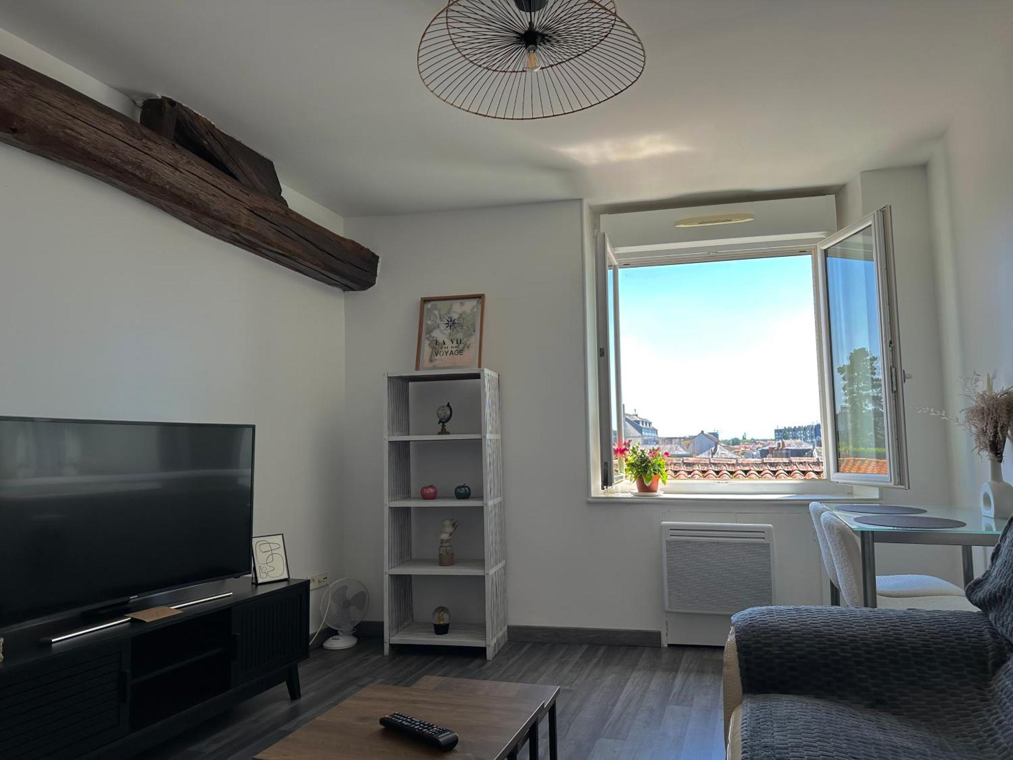 Appartement Cosy En Centre Ville Cholet Zewnętrze zdjęcie